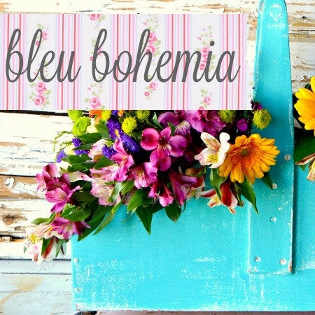 Sweet Pickins Milk Paint Bleu Bohemia – no VOC powdered furniture paint for vintage or chippy finishes